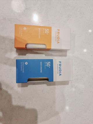 [후르디아] 혼합자차 선 에센스+톤업 선크림 2종 — 5점을 준 리뷰어가 2021년 6월 올린 사용 사진
