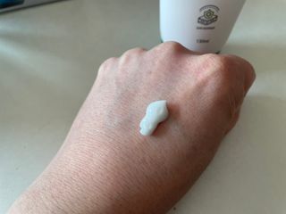 ★스마트 스토어 [올바이오] 더마크림 라이트 크림 130ml 저자극 보습 가려움개선 — 5점을 준 리뷰어가 2025년 1월 올린 사용 사진