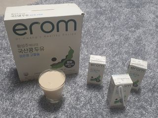 이롬 erom 황성주박사의 국산콩 두유 검은콩 고칼슘 — 5점을 준 리뷰어가 2020년 12월 올린 사용 사진