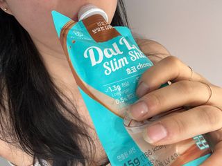 달달슬림쉐이크 [블로그]달달슬림 맛있는 단백질 쉐이크 파우치 다이어트 식사대용 프로틴 파우더 보충제 — 5점을 준 리뷰어가 2025년 9월 올린 사용 사진