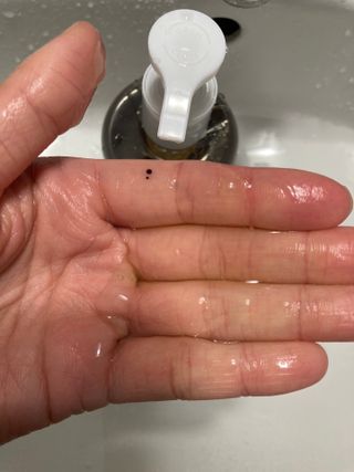와프랩 운동하는 여성을 위한 더블유 미세먼지 세정 약산성 천연유래 샴푸 — 5점을 준 리뷰어가 2022년 3월 올린 사용 사진