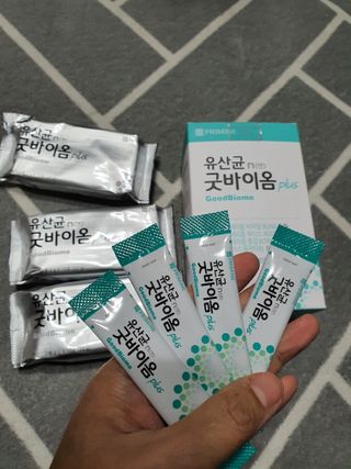 프리마인 유산균 국가지정연구소 선정, 살아있는 생유산균 200억 마리의 힘. 유산균n굿바이옴플러스 — 5점을 준 리뷰어가 2021년 10월 올린 사용 사진