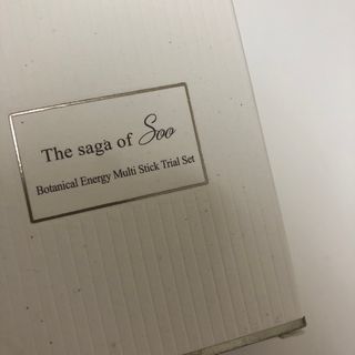 더사가오브수 [사가수] 효혜윤 보태니컬 에너지 에센스인로션 20ml /아이포올 스틱 3g — 3.5점을 준 리뷰어가 2023년 2월 올린 사용 사진