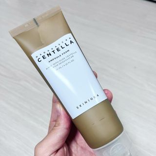 스킨1004 [SKIN1004] 마다가스카르 센텔라 앰플 폼 125ml — 5점을 준 리뷰어가 2024년 8월 올린 사용 사진