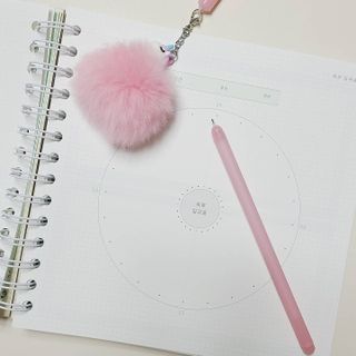 리훈 여러분의 오늘을 채워나갈 수 있도록 도와줄 오늘공부 1년용 스터디플래너 — 5점을 준 리뷰어가 2021년 3월 올린 사용 사진