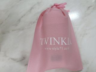 [트윙클라] 안티멜라 수딩 워터밤+안티링클 샤이닝 멀티밤 — 5점을 준 리뷰어가 2022년 6월 올린 사용 사진
