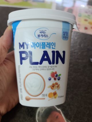 떠먹는불가리스 마이플레인 요거트 435g 6개입 — 5점을 준 리뷰어가 2021년 2월 올린 사용 사진
