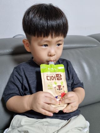 [몸엔용] 우리 아이 건강간식, 달콤한 녹용곤약젤리 디어팡 4종 — 5점을 준 리뷰어가 2021년 8월 올린 사용 사진