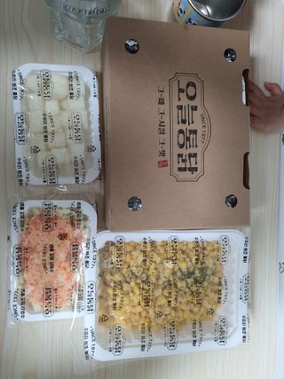 [오늘통닭 수유본점] 콘치즈닭 — 3점을 준 리뷰어가 2021년 1월 올린 사용 사진
