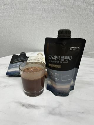 일일하우 슬리밍 플랜B 고소한 귀리맛, 진한 카카오맛 (체중조절식) — 5점을 준 리뷰어가 2023년 7월 올린 사용 사진