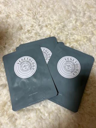 베지톨로지 비니페린 브라이트닝 마스크 (10매입) — 5점을 준 리뷰어가 2022년 8월 올린 사용 사진