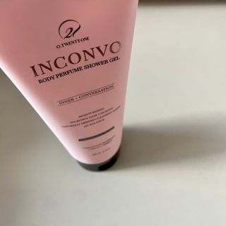 오투에니원 인컨보 바디 퍼퓸 샤워 젤 200ml — 5점을 준 리뷰어가 2023년 2월 올린 사용 사진