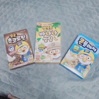 씨알푸드 뽀로로 시리얼 3종 — 5점을 준 리뷰어가 2022년 2월 올린 사용 사진