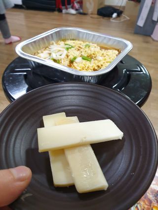 숲골 치즈 빚는 마을 숙성 정통 라끌렛 숙성 치즈 — 5점을 준 리뷰어가 2021년 11월 올린 사용 사진