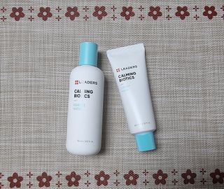 리더스코스메틱 리더스 카밍 바이오틱스 #1등 진정 기획세트 [에센스 워터150ml + 크림 마스크80ml] — 5점을 준 리뷰어가 2022년 9월 올린 사용 사진