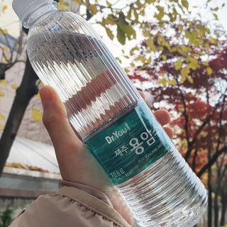 닥터유 제주용암수 닥터유 용암수 — 4점을 준 리뷰어가 2021년 11월 올린 사용 사진