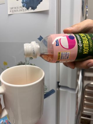 더그레잇티 콤부차 [매일유업] 더그레잇티 44kcal 콤부차 300ml *12개입 (오리지널 6개+베리리치 6개) — 5점을 준 리뷰어가 2023년 9월 올린 사용 사진