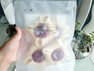 서브큐 메테뭉크 블루베리 크라운 냉동생지 (소포장) — 5점을 준 리뷰어가 2022년 6월 올린 사용 사진