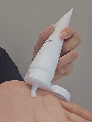 바노바기 코스메틱 바노바기 밀크씨슬 리페어 시카 폼 클렌저 플러스 120ml + 선스크린 플러스 50ml — 5점을 준 리뷰어가 2023년 8월 올린 사용 사진