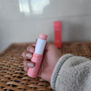 스킨큐어 산다화 카멜리아 안티 링클 멀티밤 — 5점을 준 리뷰어가 2022년 4월 올린 사용 사진
