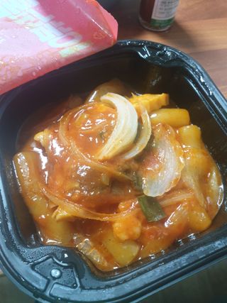 한성기업 무볼레 닭떡볶이+해물떡볶이 2종 세트 — 5점을 준 리뷰어가 2021년 10월 올린 사용 사진
