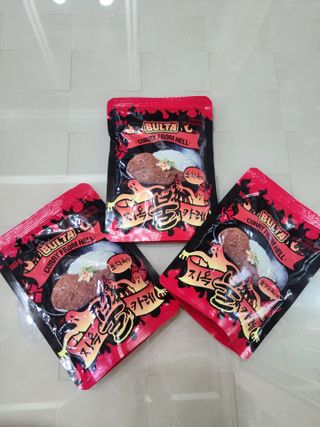 불타 지옥불카레 불지옥맛 180g x 3봉 — 5점을 준 리뷰어가 2021년 6월 올린 사용 사진