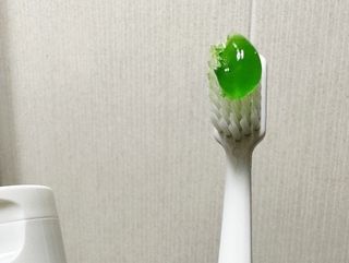 프리마인 유해균 뿐만 아니라 유익균까지 씻어내는 치약은 그만, 건강한 구강환경을 만드는 덴탈엔오 — 5점을 준 리뷰어가 2023년 3월 올린 사용 사진