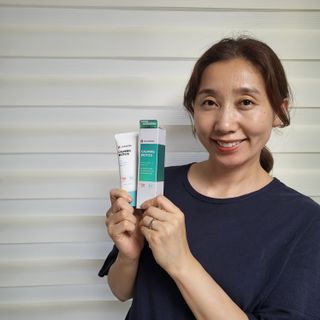 리더스코스메틱 리더스 카밍 바이오틱스 선 에센스 SPF 50+ PA++++ — 5점을 준 리뷰어가 2022년 6월 올린 사용 사진