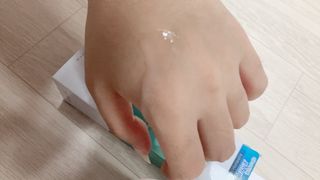리더스코스메틱 리더스 카밍 바이오틱스 에센스 워터 — 5점을 준 리뷰어가 2021년 8월 올린 사용 사진