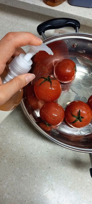 심플리오리빙 어니스트 주방세제 본품 500ml + 리필 900ml (코코넛향) — 5점을 준 리뷰어가 2022년 6월 올린 사용 사진