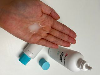리더스코스메틱 리더스 카밍 바이오틱스 #1등 진정 기획세트 [에센스 워터150ml + 크림 마스크80ml] — 4.5점을 준 리뷰어가 2022년 9월 올린 사용 사진