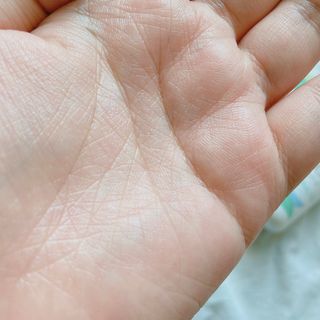 mom e 맘이 내추럴 베이비 케어 크림+바디오일 — 4점을 준 리뷰어가 2021년 1월 올린 사용 사진