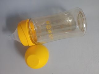 유비맘 PPSU 젖병 노꼭지_260ml_컬러 랜덤 발송 — 5점을 준 리뷰어가 2020년 12월 올린 사용 사진