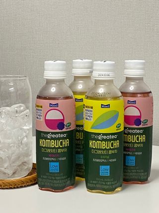 더그레잇티 콤부차 [매일유업] 더그레잇티 44kcal 콤부차 300ml *12개입 (오리지널 6개+베리리치 6개) — 5점을 준 리뷰어가 2023년 8월 올린 사용 사진
