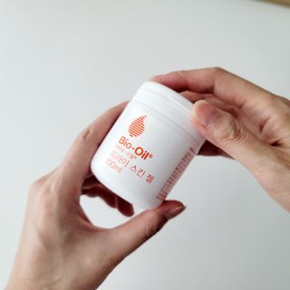 바이오오일 [바이오-오일] 드라이 스킨 젤 100ml — 5점을 준 리뷰어가 2021년 9월 올린 사용 사진