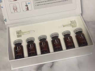 제이앤디바이오 앙코르 블랑 브라이트닝 앰플 — 5점을 준 리뷰어가 2022년 2월 올린 사용 사진
