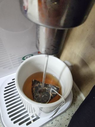[오프블랙] 아침을 상큼하게 시작하는 에너지티! 유아골든 블렌딩홍차 12T — 5점을 준 리뷰어가 2021년 12월 올린 사용 사진
