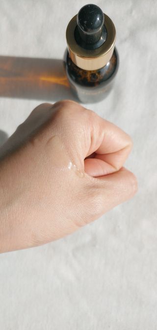스킨큐어 산다화 비타민c 화이트닝 에센스 30ml — 4점을 준 리뷰어가 2023년 12월 올린 사용 사진
