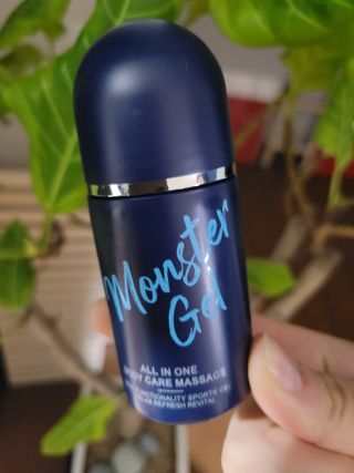 [바록스] 류현진 올인원 바디릴렉싱 몬스터겔 50ml — 5점을 준 리뷰어가 2021년 3월 올린 사용 사진