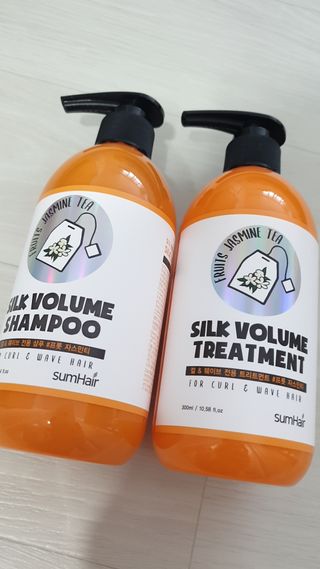 썸헤어 / SUMHAIR 썸헤어 실크 볼륨 샴푸+트리트먼트 프룻자스민티 — 4.5점을 준 리뷰어가 2021년 6월 올린 사용 사진