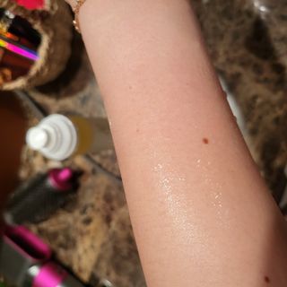 닥터리진 퍼퓸드  바디오일 미스트 앰플 150ml — 3점을 준 리뷰어가 2022년 7월 올린 사용 사진