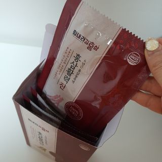 힘내라김홍삼 홍삼활력진 50ml x 5포 — 5점을 준 리뷰어가 2021년 3월 올린 사용 사진