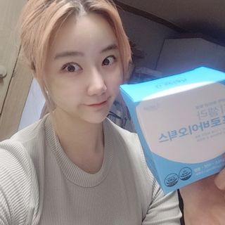 [지셀라] 프로바이오틱스 100억 유산균 보장 (1개월분 / 350mg X 30캡슐) — 5점을 준 리뷰어가 2023년 6월 올린 사용 사진