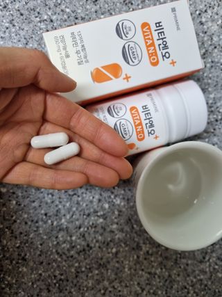 프리마인 성큼다가온 봄, 이너뷰티를 챙겨야 피부도 화사하게, 컨디션도 활기차게. 흡수율을 높인 고효율 비타민. — 5점을 준 리뷰어가 2023년 2월 올린 사용 사진
