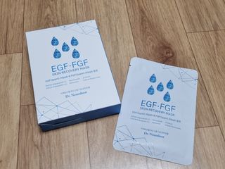 Dr.느루벗 느루벗 EGF FGF 스킨 리커버리 마스크 10장 — 5점을 준 리뷰어가 2021년 4월 올린 사용 사진