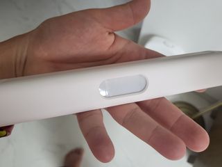 아카라 어두울 때만 켜지는 스마트 무선 센서등 — 4점을 준 리뷰어가 2021년 10월 올린 사용 사진