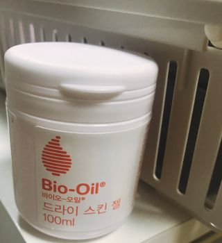 바이오오일 [바이오-오일] 드라이 스킨 젤 100ml — 5점을 준 리뷰어가 2021년 8월 올린 사용 사진