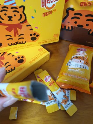 광동생활건강 [광동] 비타 500 데일리 스틱 VB, VC를 함유한 멀티비타민 30포+30포 — 5점을 준 리뷰어가 2022년 10월 올린 사용 사진