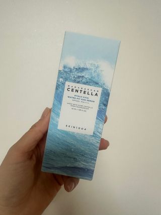[스킨1004] 마다가스카르 센텔라 히알루-시카 워터핏 선세럼 50ml — 5점을 준 리뷰어가 2024년 5월 올린 사용 사진