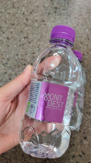 몽베스트 [MONTBEST] 330mL 20병 — 5점을 준 리뷰어가 2021년 10월 올린 사용 사진